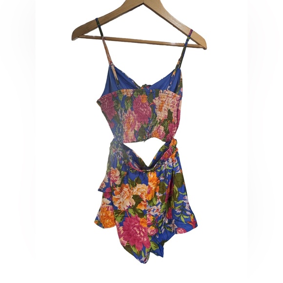 Floral Blue Women's Skort and Top - Size Medium - NWT - Picture 2 of 5